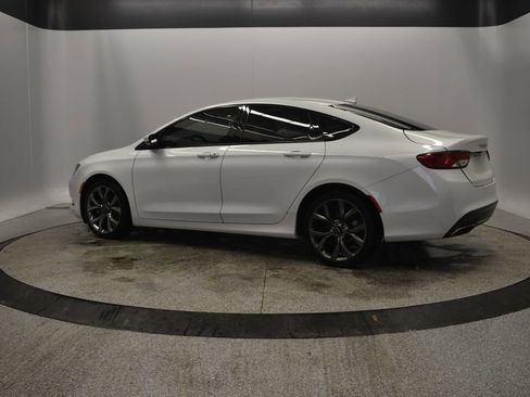 Used 2015 Chrysler 200 S w/ Navigation & Sound Group I image 4