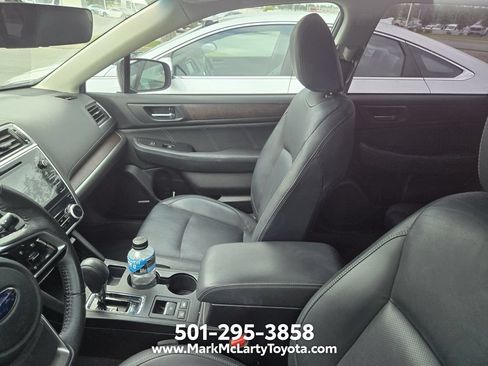 Used 2019 Subaru Outback 3.6R Limited AWD/4WD image 2