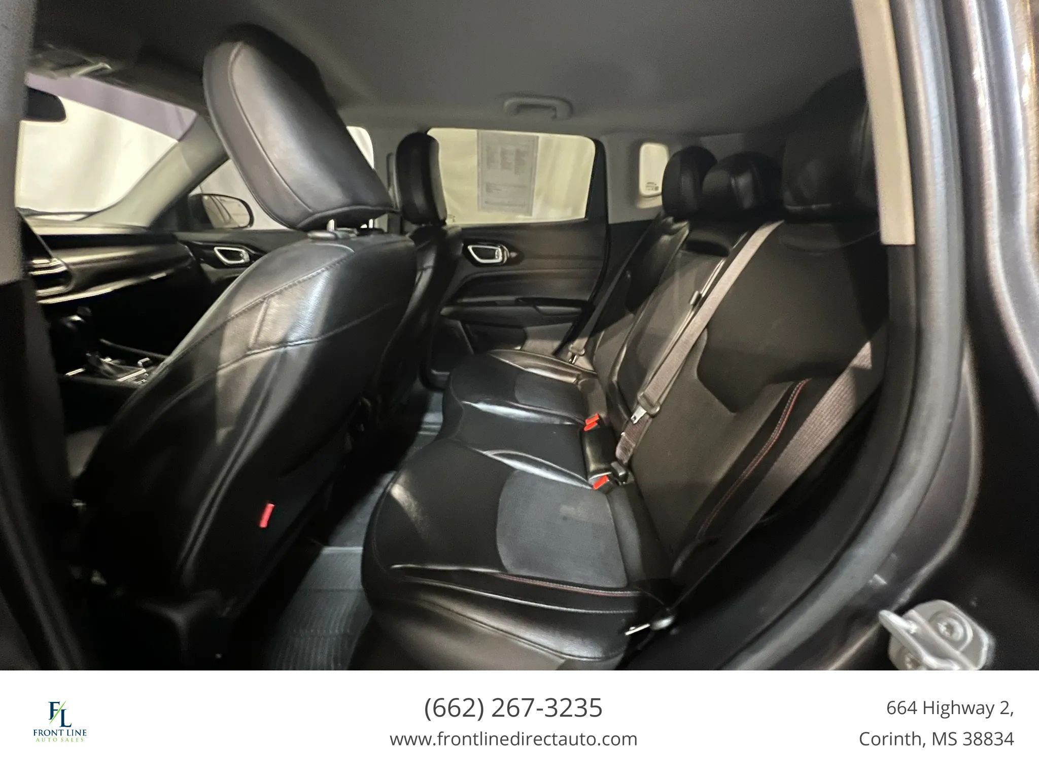 Used 2022 Jeep Compass Trailhawk AWD/4WD image 10