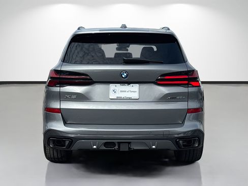 New 2026 BMW X5 xDrive50e w/ M Sport Package AWD/4WD image 4