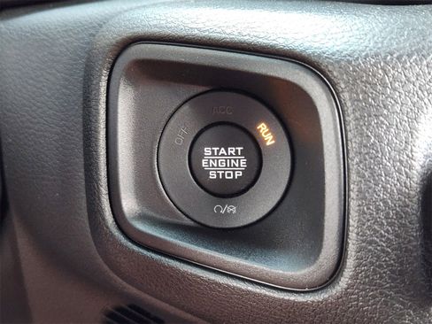 New 2026 Jeep Wrangler Unlimited Sport image 31