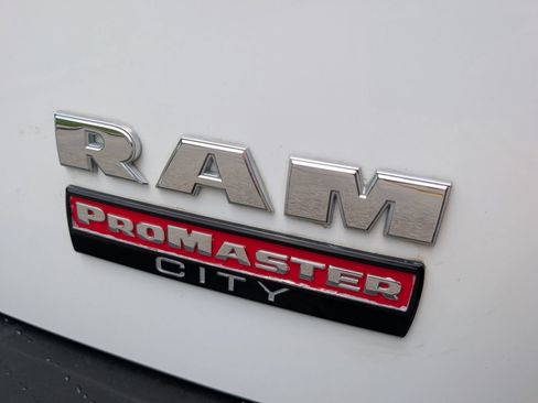 Used 2021 RAM ProMaster City Tradesman FWD image 22