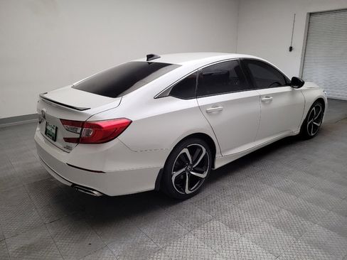 Used 2022 Honda Accord Sport image 9