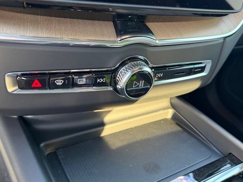 New 2027 Volvo XC60 B5 Core AWD/4WD image 14