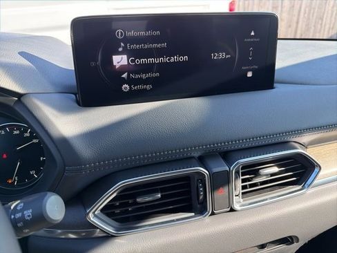 New 2025 MAZDA CX-5 Signature image 15