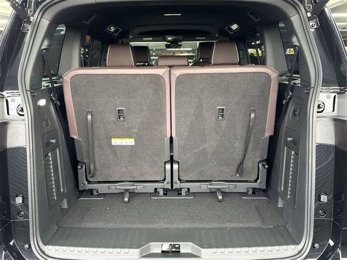 New 2025 Volkswagen ID. Buzz Pro S image 31