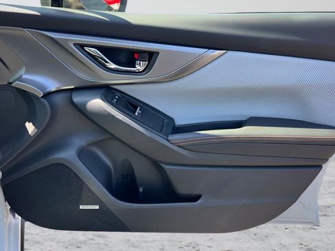 Used 2023 Subaru Crosstrek 2.5i Limited AWD/4WD image 38