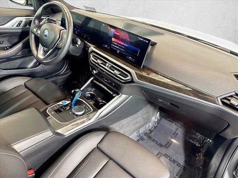 Used 2023 BMW i4 eDrive35 w/ Premium Package RWD image 28
