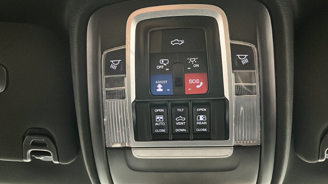 Used 2022 RAM 2500 Laramie AWD/4WD image 35