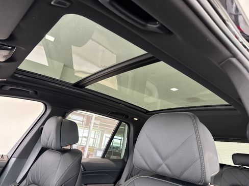 New 2026 BMW X5 xDrive50e w/ M Sport Package AWD/4WD image 16