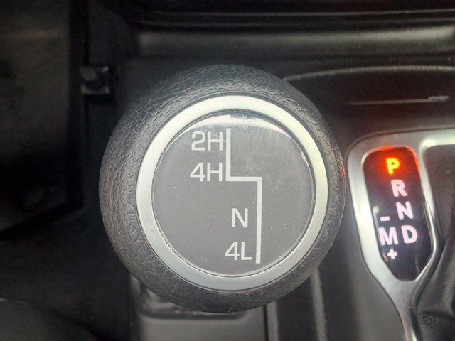 Used 2022 Jeep Gladiator Sport AWD/4WD image 18