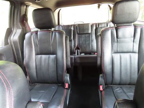 Used 2019 Dodge Grand Caravan GT FWD image 6