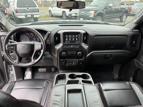 Used 2019 Chevrolet Silverado 1500 Custom Trail Boss w/ Custom Convenience Package image 25