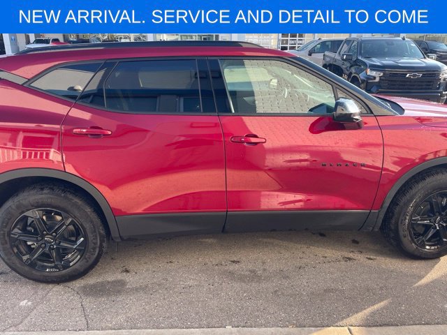 Used 2025 Chevrolet Blazer LT w/ Convenience Package AWD/4WD image 9