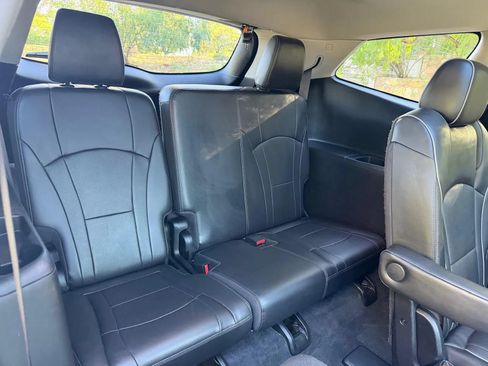 Used 2021 Buick Enclave Avenir w/ Avenir Technology Package FWD image 14
