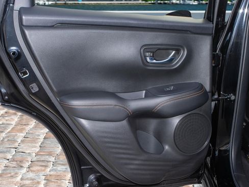 Certified 2023 Honda HR-V Sport image 30