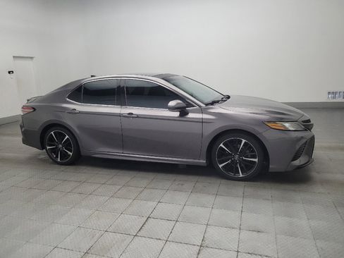 Used 2019 Toyota Camry XSE w/ Navigation Package FWD image 11