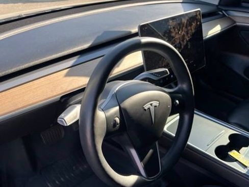 Used 2022 Tesla Model 3 RWD image 13