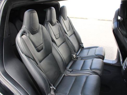 Used 2016 Tesla Model X AWD/4WD image 10