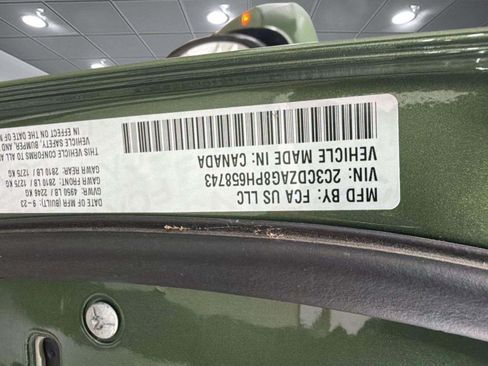 Used 2023 Dodge Challenger SXT RWD image 15