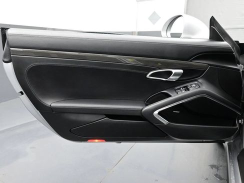Used 2018 Porsche 911 GT3 RWD image 7