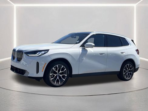 Used 2025 BMW X3 xDrive30i w/ Convenience Package image 20