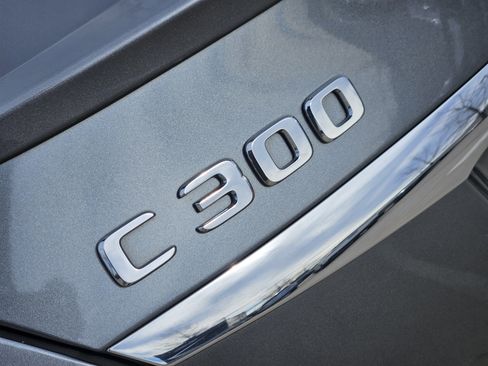Certified 2018 Mercedes-Benz C 300 Sedan image 8