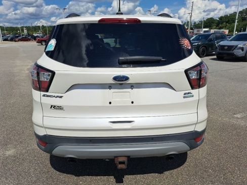 Used 2018 Ford Escape SEL w/ Ford Safe & Smart Package FWD image 10
