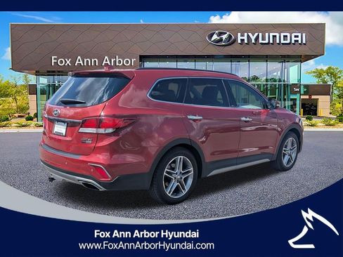 Used 2017 Hyundai Santa Fe Limited w/ Cargo Package AWD/4WD image 5