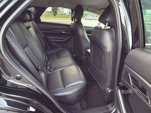 Used 2023 MAZDA CX-30 AWD 2.5 S w/ Preferred Package image 19