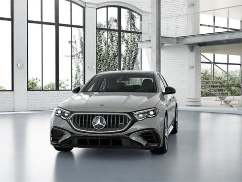 New 2026 Mercedes-Benz E 53 AMG e 4MATIC Sedan image 42