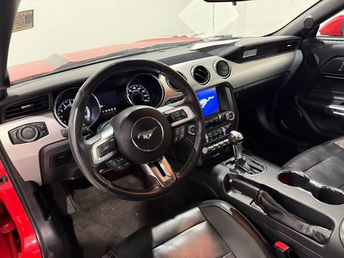 Used 2017 Ford Mustang Premium image 10