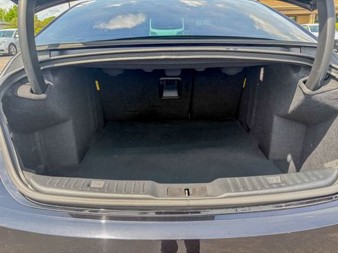 Used 2019 Lincoln MKZ Reserve FWD image 31