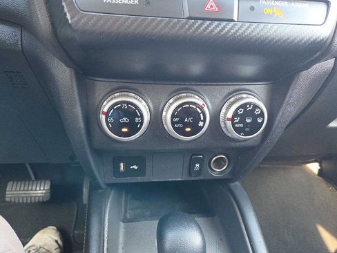 Used 2021 Mitsubishi Outlander Sport ES image 30