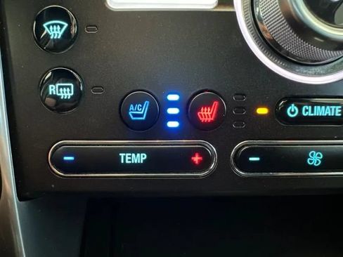 Used 2017 Ford Explorer Sport w/ Equipment Group 401A AWD/4WD image 37