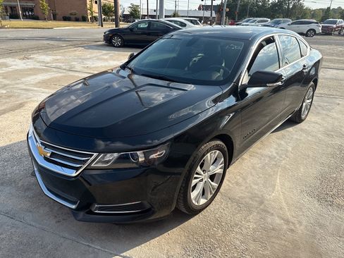 Used 2015 Chevrolet Impala LT w/ Convenience Package image 1