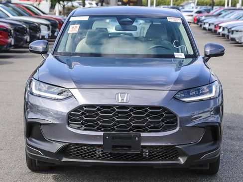 Used 2025 Honda HR-V LX image 2