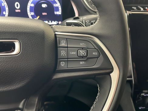 New 2025 Jeep Grand Cherokee L Limited image 21