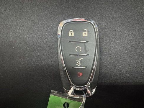 Used 2024 Chevrolet Equinox LT image 40