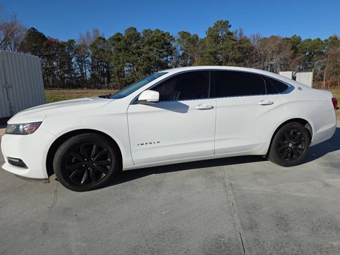 Used 2019 Chevrolet Impala LT image 5
