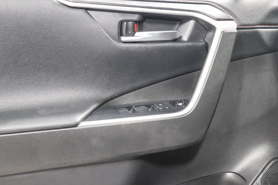 Used 2021 Toyota RAV4 XSE w/ Weather Package AWD/4WD image 22