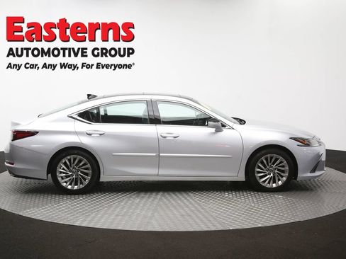 Used 2019 Lexus ES 350 Ultra Luxury w/ Accessory Package FWD image 47