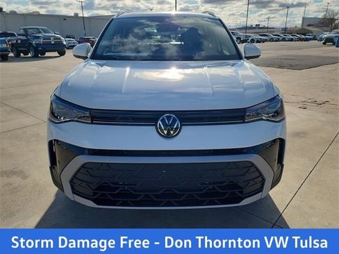 New 2026 Volkswagen Taos SE AWD/4WD image 9