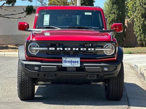 New 2026 Ford Bronco Outer Banks w/ Sasquatch Package AWD/4WD image 9