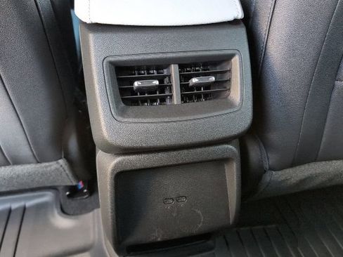 New 2026 Chevrolet Equinox EV LT image 6