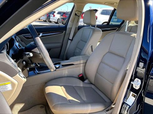 Used 2013 Mercedes-Benz C 300 4MATIC Sedan image 30
