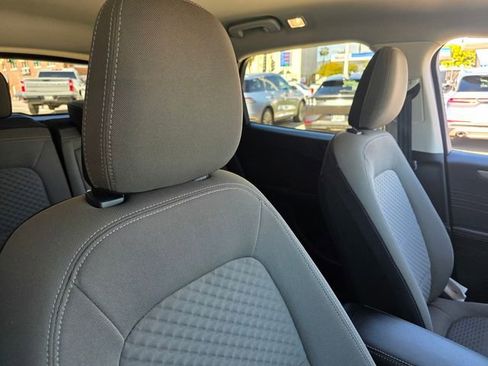 Used 2022 Ford Escape SE w/ Convenience Package image 14