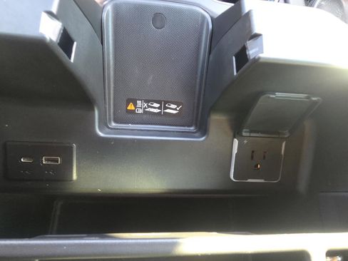 Used 2023 GMC Sierra 1500 Denali image 69