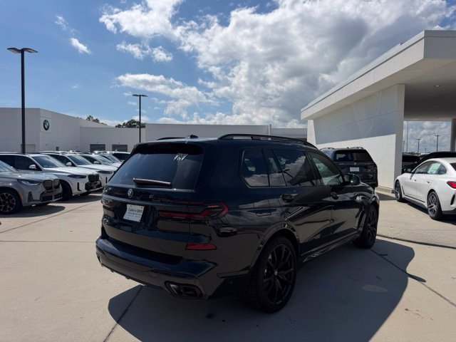 Used 2027 BMW X7 M60i w/ Executive Package AWD/4WD image 6