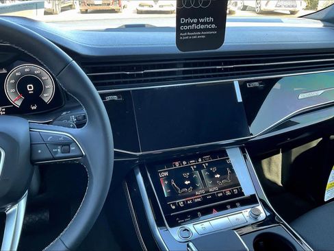 New 2026 Audi Q8 Premium Plus image 6